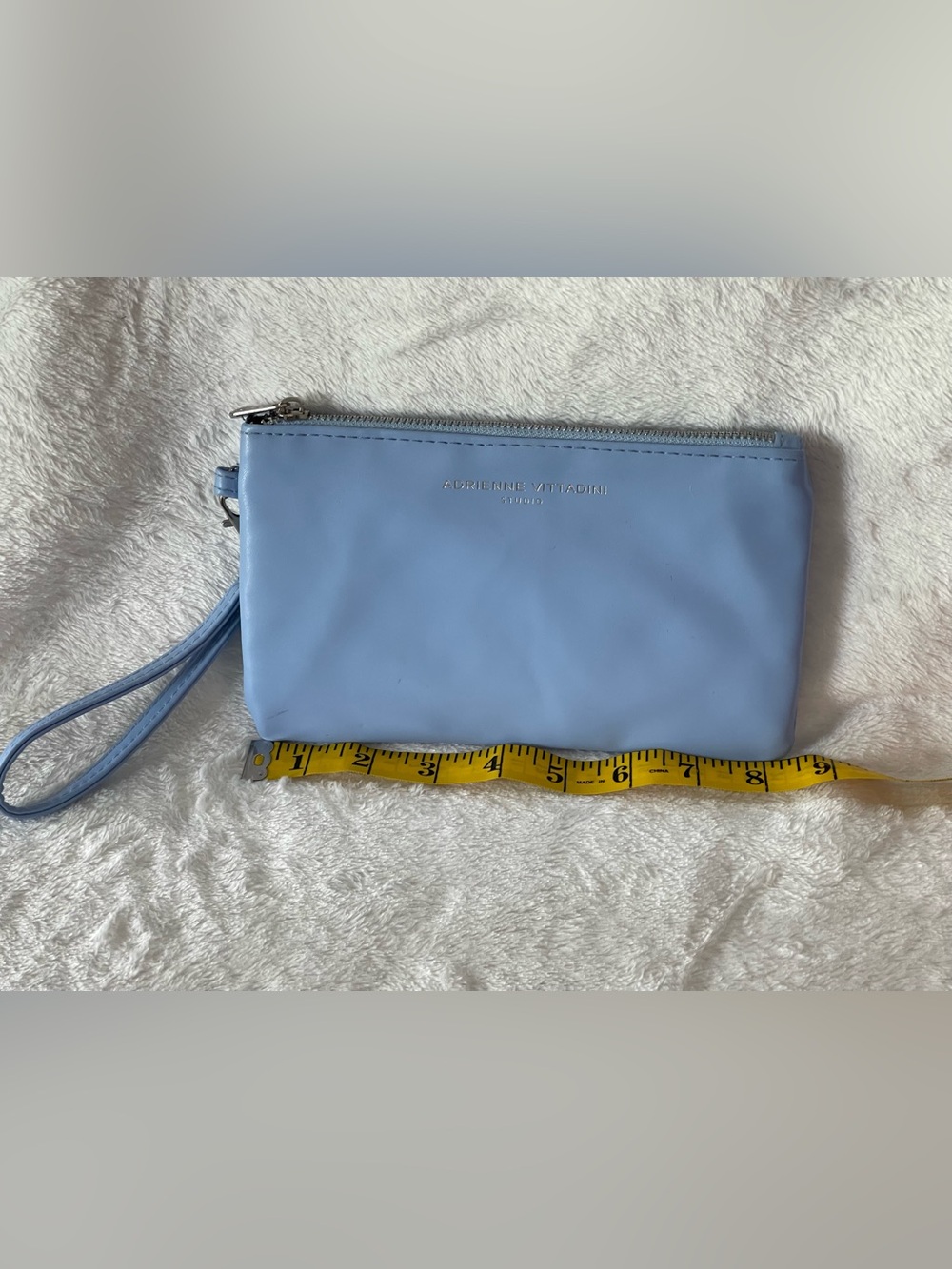 Adrienne Vittadini wristlet clutch light blue like new clean silver zipper - Picture 6 of 7